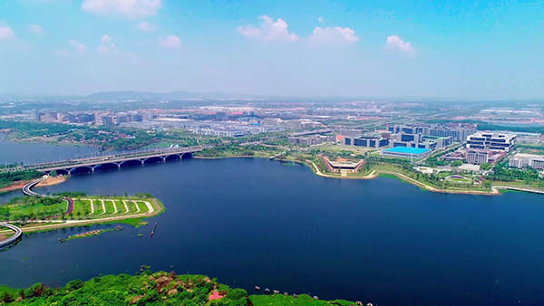 东方船影视制作赣江新区儒乐湖新城科技场景.jpg